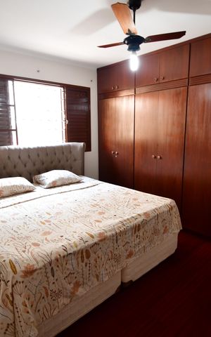 Casa à venda com 183m², 3 quartos e 3 vagasQuarto 3 - Suíte