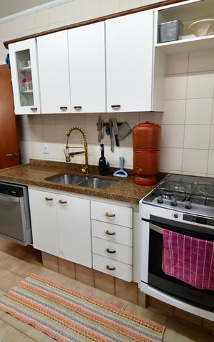 Casa à venda com 183m², 3 quartos e 3 vagasCozinha