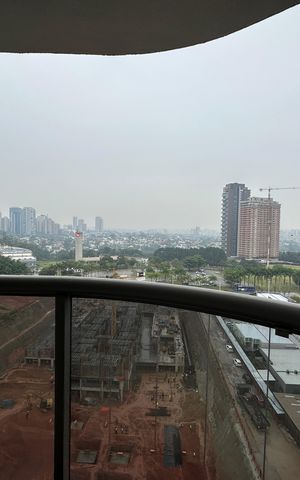 Apartamento à venda com 175m², 3 quartos e 3 vagas Apartamento à venda com 175m², 3 quartos e 3 vagasVaranda da Sala