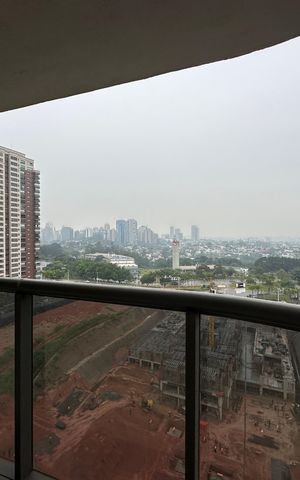 Apartamento à venda com 175m², 3 quartos e 3 vagas Apartamento à venda com 175m², 3 quartos e 3 vagasVaranda da Sala