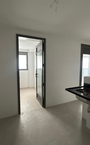 Apartamento à venda com 175m², 3 quartos e 3 vagas Apartamento à venda com 175m², 3 quartos e 3 vagasCozinha