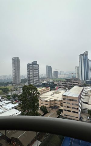 Apartamento à venda com 175m², 3 quartos e 3 vagas Apartamento à venda com 175m², 3 quartos e 3 vagasVaranda da Sala