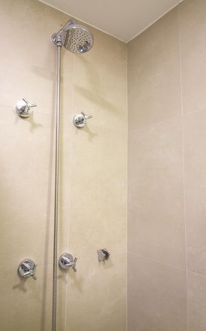 Studio à venda com 27m², 1 quarto e sem vaga Studio à venda com 27m², 1 quarto e sem vagaBanheiro