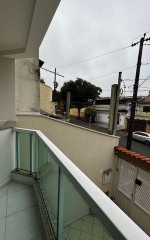 Casa à venda com 180m², 3 quartos e 4 vagas Casa à venda com 180m², 3 quartos e 4 vagasSala - Sala de Jantar Varanda