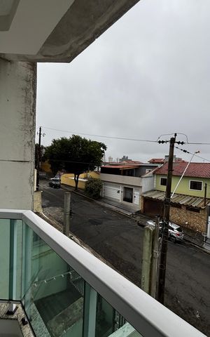 Casa à venda com 180m², 3 quartos e 4 vagas Casa à venda com 180m², 3 quartos e 4 vagasVaranda da Suíte