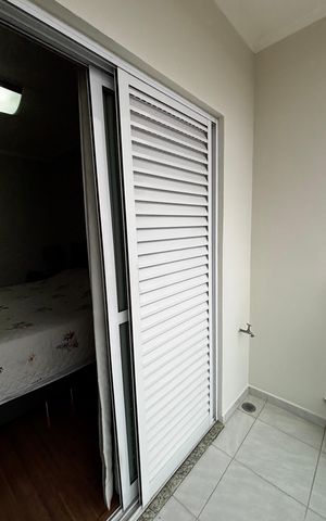 Casa à venda com 180m², 3 quartos e 4 vagas Casa à venda com 180m², 3 quartos e 4 vagasVaranda da Suíte