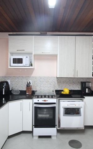Casa de condomínio à venda com 126m², 3 quartos e 2 vagasCozinha