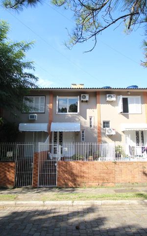 Casa de condomínio à venda com 126m², 3 quartos e 2 vagasFachada