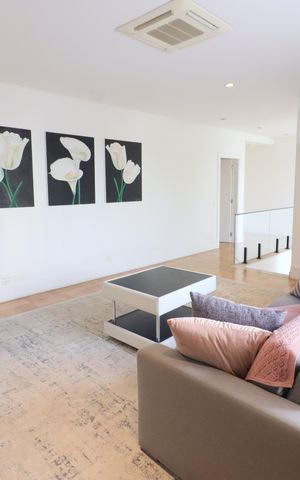 Casa de condomínio à venda com 750m², 4 quartos e 8 vagasSala 2
