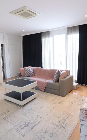 Casa de condomínio à venda com 750m², 4 quartos e 8 vagasSala 2