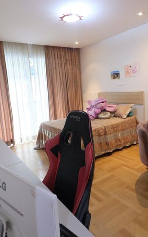 Casa de condomínio à venda com 750m², 4 quartos e 8 vagasSuíte 2