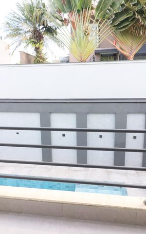 Casa de condomínio à venda com 750m², 4 quartos e 8 vagasSuíte 2