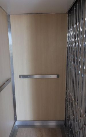 Casa de condomínio à venda com 750m², 4 quartos e 8 vagasSala 2