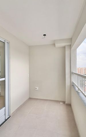 Apartamento à venda com 39m², 1 quarto e sem vaga Apartamento à venda com 39m², 1 quarto e sem vagaVaranda da Sala / Cozinha