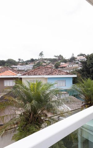 Casa de condomínio à venda com 560m², 5 quartos e 6 vagasVista 