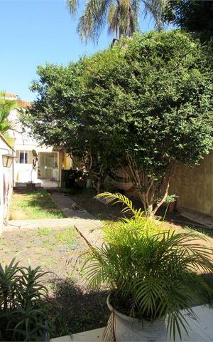 Casa à venda com 149m², 3 quartos e 2 vagas