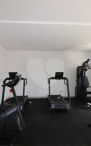 Apartamento à venda com 42m², 1 quarto e 2 vagas