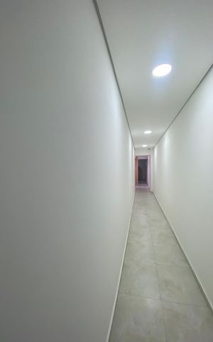 Studio para alugar com 24m², 1 quarto e sem vaga Studio para alugar com 24m², 1 quarto e sem vagaCorredor