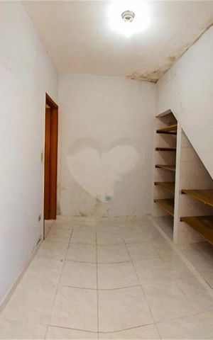 Casa à venda com 150m², 4 quartos e 2 vagas