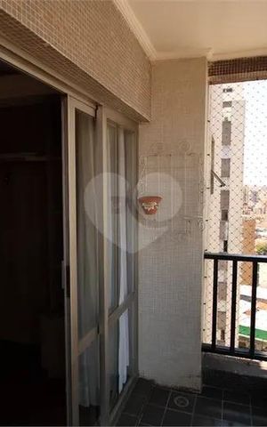 Apartamento à venda com 68m², 2 quartos e 1 vaga