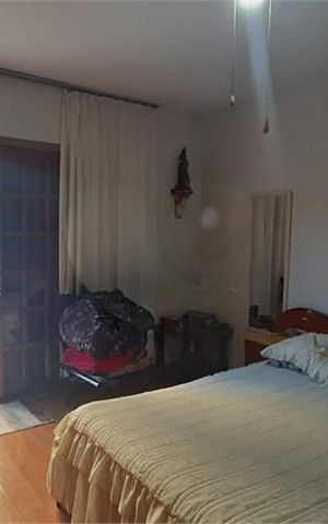 Casa à venda com 193m², 4 quartos e 2 vagas