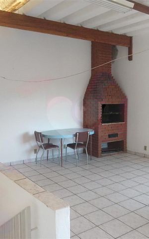 Casa à venda com 150m², 2 quartos e 2 vagas