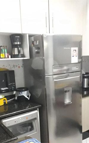 Casa à venda com 80m², 2 quartos e 2 vagas