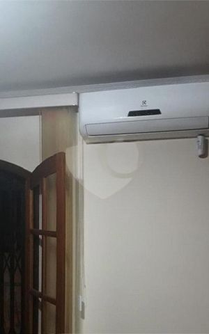 Casa à venda com 80m², 2 quartos e 2 vagas