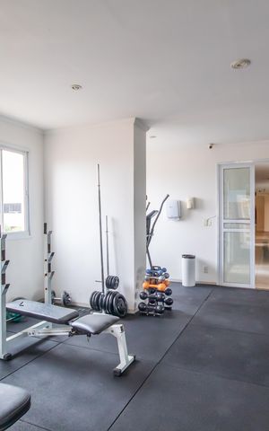 Apartamento à venda com 47m², 2 quartos e 1 vaga Apartamento à venda com 47m², 2 quartos e 1 vagaÁrea comum - Academia