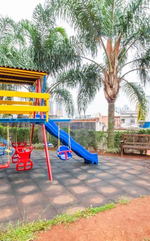 Apartamento à venda com 47m², 2 quartos e 1 vaga Apartamento à venda com 47m², 2 quartos e 1 vagaÁrea comum - Playground