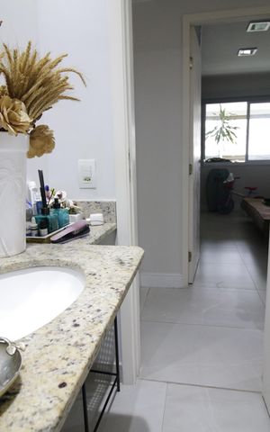 Apartamento à venda com 150m², 4 quartos e 2 vagasLavabo