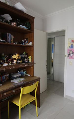 Apartamento à venda com 150m², 4 quartos e 2 vagasQuarto3