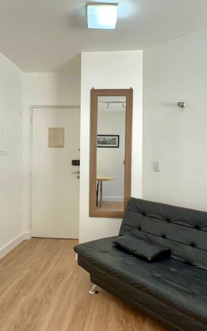 Studio para alugar com 33m², 1 quarto e sem vaga Studio para alugar com 33m², 1 quarto e sem vagaSala