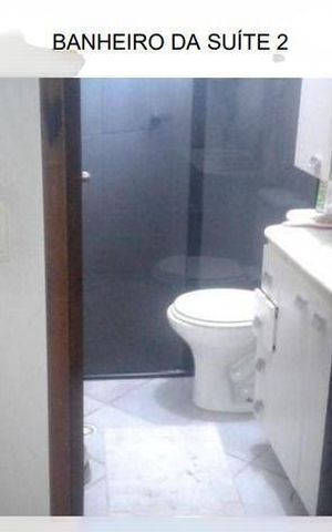 Casa à venda com 122m², 2 quartos e 3 vagas