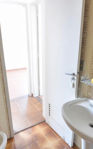 Apartamento à venda com 53m², 2 quartos e 1 vaga Apartamento à venda com 53m², 2 quartos e 1 vagaBanheiro