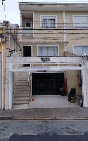 Casa à venda com 100m², 3 quartos e 3 vagas