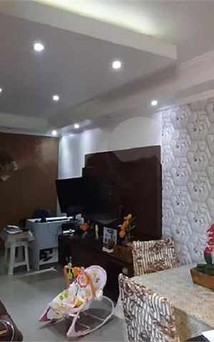 Casa à venda com 230m², 4 quartos e 2 vagas