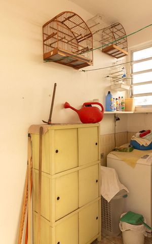 Casa à venda com 229m², 2 quartos e 4 vagas Casa à venda com 229m², 2 quartos e 4 vagasÁrea de Serviço