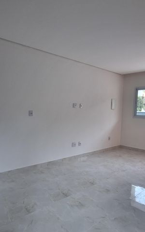 Casa à venda com 56m², 2 quartos e 1 vaga Casa à venda com 56m², 2 quartos e 1 vagaSala