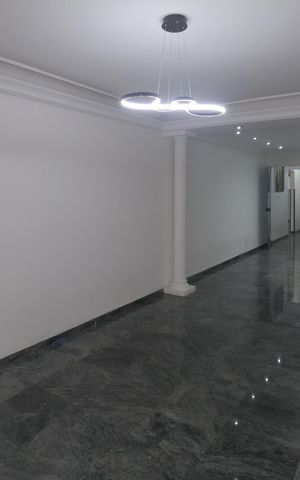 Apartamento para alugar com 230m², 4 quartos e 2 vagasSala