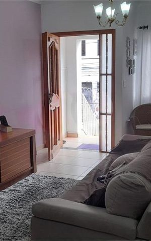 Casa à venda com 254m², 5 quartos e 3 vagas