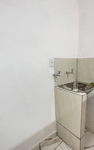 Casa para alugar com 40m², 1 quarto e sem vaga Casa para alugar com 40m², 1 quarto e sem vagaÁrea de Serviço