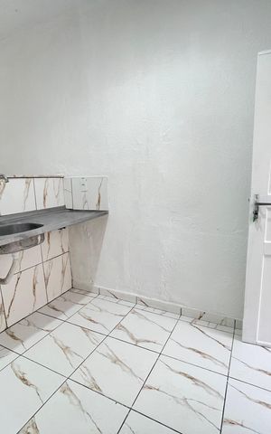 Casa para alugar com 40m², 1 quarto e sem vaga Casa para alugar com 40m², 1 quarto e sem vagaCozinha