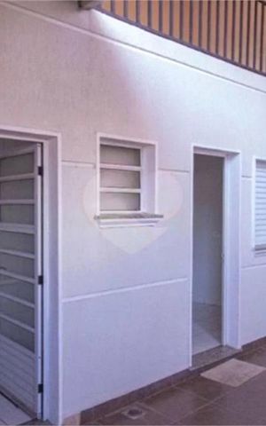 Casa à venda com 153m², 3 quartos e 2 vagas