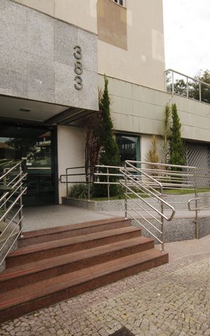 Apartamento à venda com 78m², 3 quartos e 1 vagaFachada e portaria