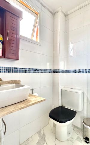 Apartamento à venda com 154m², 3 quartos e 2 vagas Apartamento à venda com 154m², 3 quartos e 2 vagasBanheiro da Suíte 2