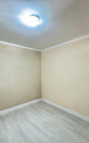 Apartamento à venda com 154m², 3 quartos e 2 vagas Apartamento à venda com 154m², 3 quartos e 2 vagasQuarto 1