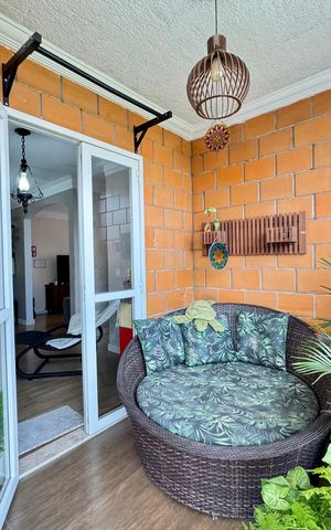 Apartamento à venda com 154m², 3 quartos e 2 vagas Apartamento à venda com 154m², 3 quartos e 2 vagasVaranda