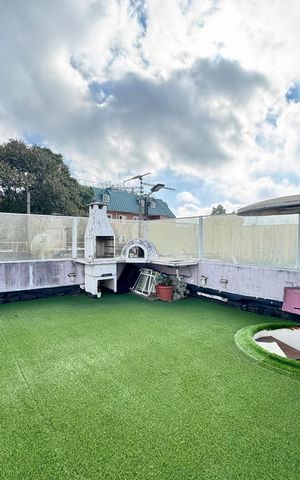 Apartamento à venda com 154m², 3 quartos e 2 vagas Apartamento à venda com 154m², 3 quartos e 2 vagasTerraço