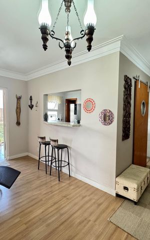 Apartamento à venda com 154m², 3 quartos e 2 vagas Apartamento à venda com 154m², 3 quartos e 2 vagasSala de estar